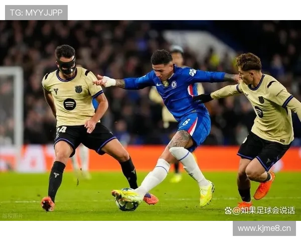 巴萨3-0完胜阿拉维斯 莱万32分钟戴帽 11场12球 巴萨3-0完胜阿拉维斯 莱万32分钟戴帽 11场12球